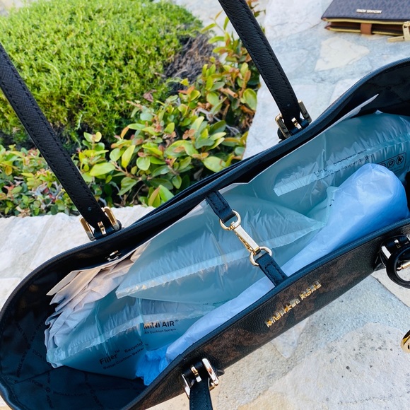 NWT Michael Kors Jet Set Mk Tote&wallet signature - Picture 4 of 11